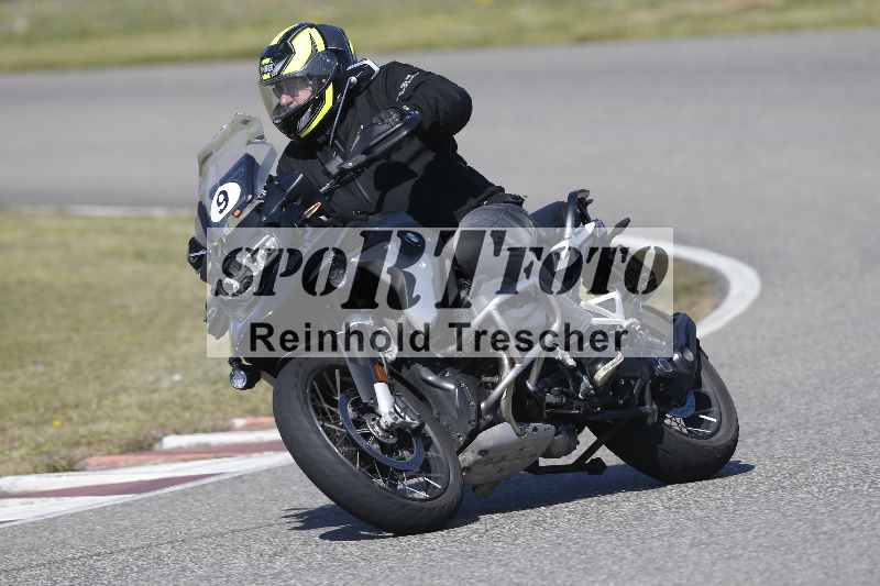 /01 02.04.2026 MAZ ADR/Gruppe rot/9